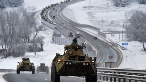 En konvoi med russiske pansrede kjøretøy på Krim i forrige uke.