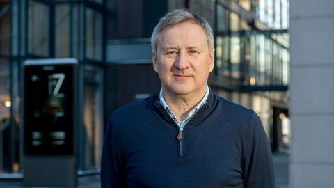 Sjeføkonom Frank Jullum i Danske Bank tror Norges Bank vil levere rentekutt allerede neste sommer.