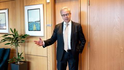 Tidligere sentralbanksjef Øystein Olsen skal for første gang sitte i åpent kontorlandskap.