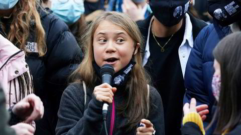 Greta Thunberg er ikke imponert over verdens ledere. Her er hun avbildet under en demonstrasjon i Glasgow på den første dagen av klimatoppmøtet som for tiden avholdes i den skotske byen.