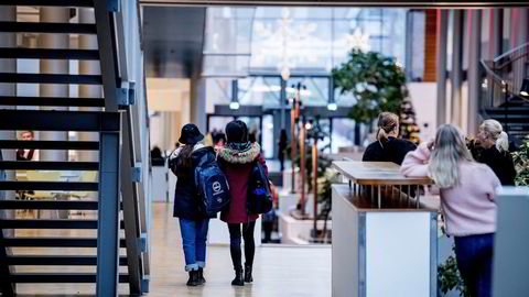 Dersom vi skal forstå hvorfor vi er så forskjellige, må vi vende oppmerksomheten bort fra studenter ved universiteter i Weird land og studere grupper som er mer representative for menneskeheten, skriver artikkelforfatteren.