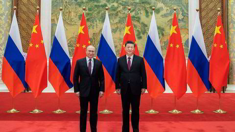 Møte mellom den kinesiske presidenten Xi Jinping (til høyre) og Russlands president Vladimir Putin i februar, rett før Russland invaderte Ukraina. Statslederne har møttes 38 ganger siden 2013.