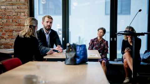 Næringsminister Jan Christian Vestre (Ap) presenterer regjeringens lovforslag om kjønnsbalanse i styrer i norske foretak.