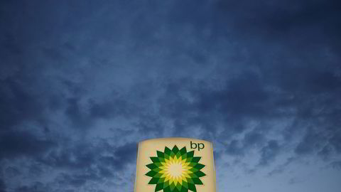 BP melder om milliardresultat etter et kvartal med høye råvarepriser.