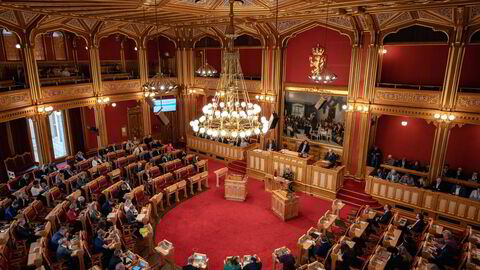 Et unødvendig høyt sykefravær, som vi har, gjør at vi går glipp av arbeidskraft, skriver Skjalg Stokke Hougen.