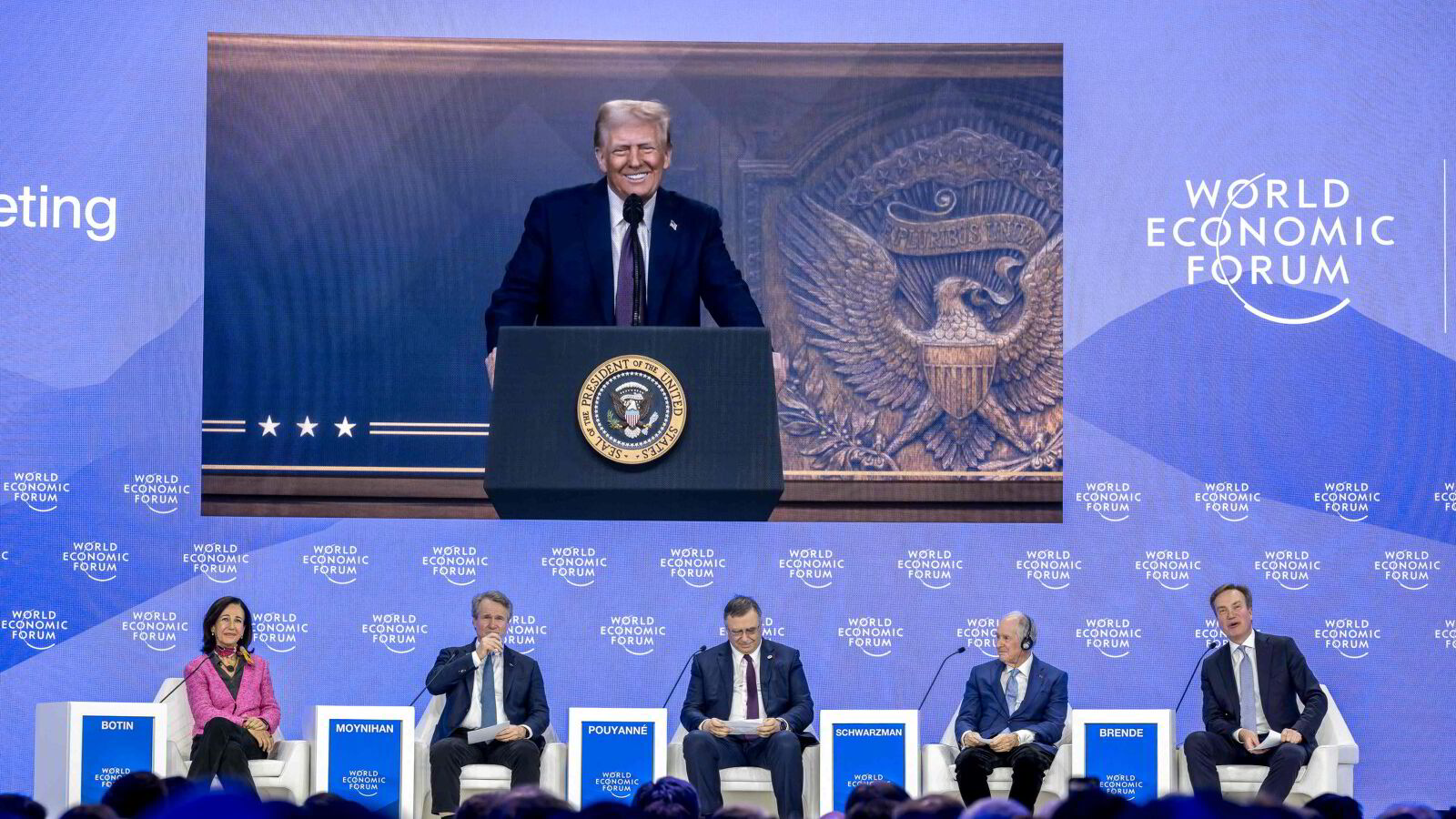 Trump taler i Davos: – Vi lover dere den laveste skatten i verden