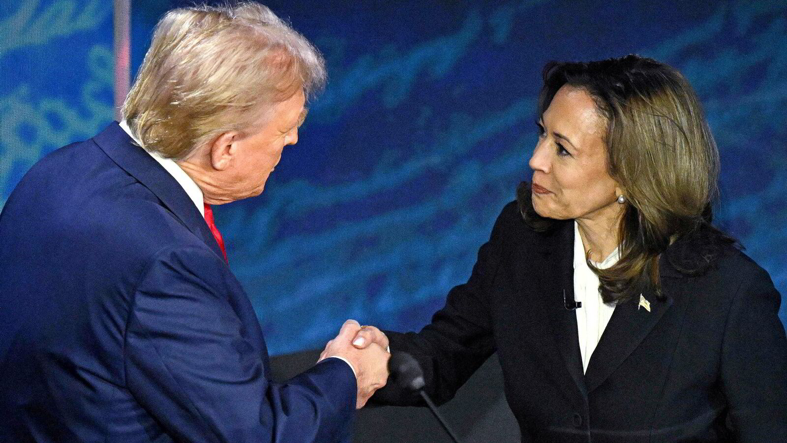 Kamala Harris i debatten: – Vi har ryddet opp i rotet som Trump skapte