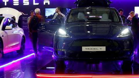 Tesla Model Y på fremvisning i London for en uke siden.