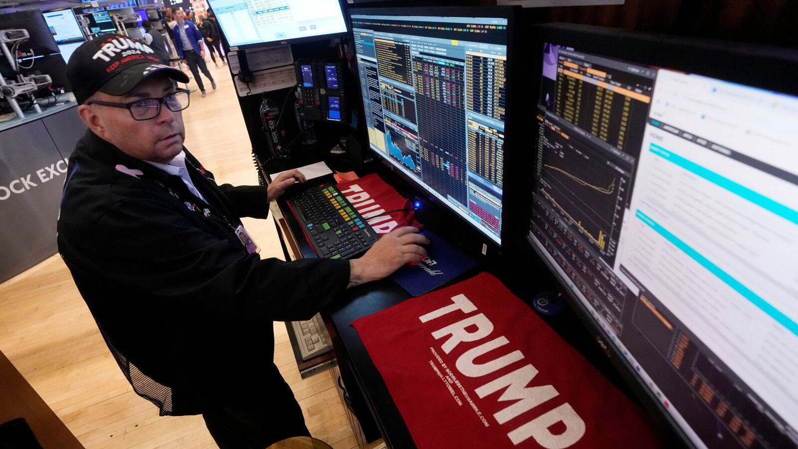 Handelen i Trump-aksje pauset tre ganger på grønn Wall Street: – Vi trader dette som Gamestop på steroider