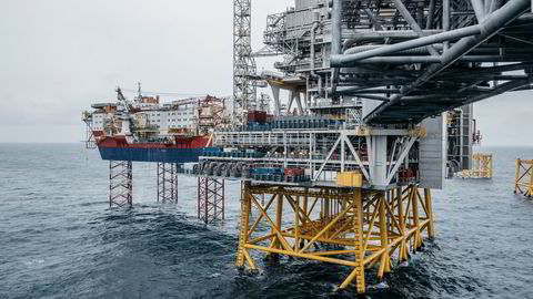 Oljeinvesteringene oppjusteres med 25 milliarder kroner i 2024. Her er Johan Sverdrup-feltet i Nordsjøen.