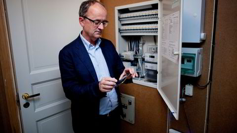 For fem år siden presenterte Lyses konsernsjef Eimund Nygaard smarthusteknologien som har påført strømselskapet 600 millioner i samlede underskudd. Nå som strømprisene er på rekordnivå, er strømstyring nok en gang høyaktuelt.