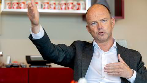 NHO-sjef Ole Erik Almlid frykter hva som kan dukke opp i rødgrønne midnattsforhandlinger om skatt. Vil ha grundige utredninger før endringer av skattesystemet.