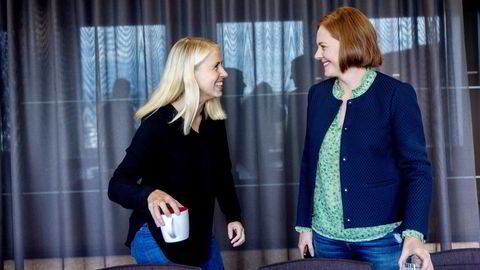 Konsulent Marte Kornstad (til venstre) og partner Grete Rød i Bain. Rød forteller at selskapet gir tid tilbake etter prosjekter.