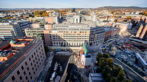 Det omfattende bedrageriforsøket ble oppdaget da mannen ble observert kjørende rundt sensitive områder som regjeringskvartalet.