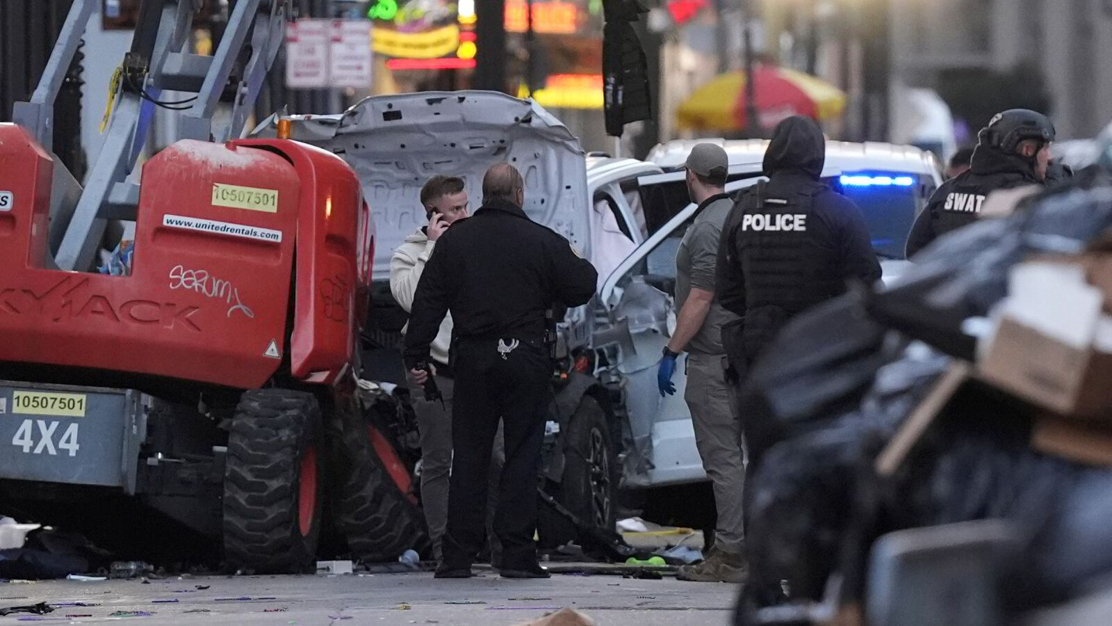 Nyttårsangrep i New Orleans etterforskes som terror – minst ti drept