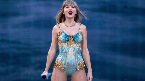 Sanger og låtskriver Taylor Swift på scenen i Edinburgh tidligere denne måneden.
