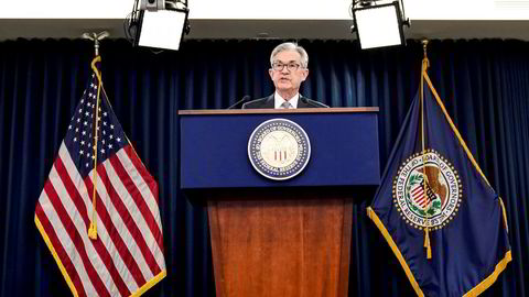 USAs sentralbanksjef Jerome Powell legger frem Federal Reserves første rentebeslutning i 2024 onsdag kveld norsk tid.