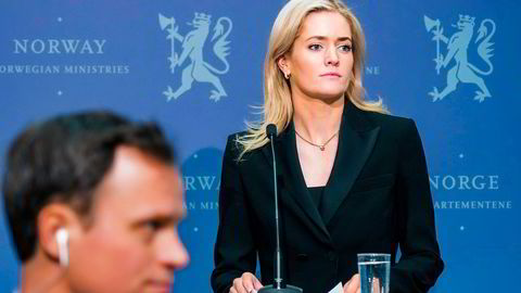 Mot slutten av 2022 la justisministeren frem en stortingsmelding om nasjonal kontroll. Her ved en annen pressekonferanse.