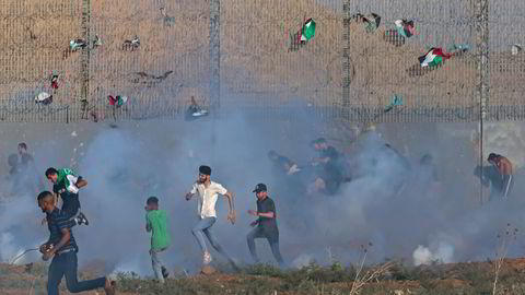 Israelske sikkerhetsstyrker bruker tåregass mot palestinske demonstranter i Gaza by. Tidligere i år ble Redd Barnas hovedstyre ufrivillig værende i Gaza i seks døgn.