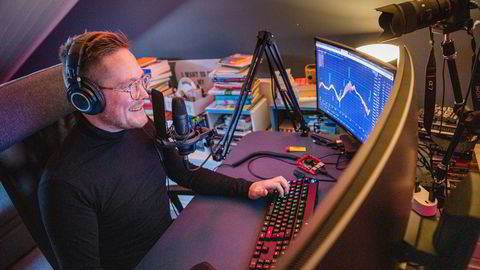 Pål-Kristian Hamre sa opp jobben i it-bransjen for å investere og lage videoinnhold på strømmeplattformen Twitch på heltid.