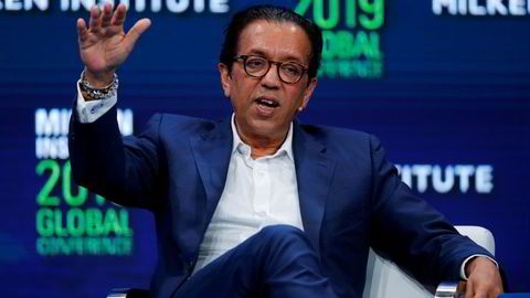 Rajeev Misra bygde opp Vision-fondene i Softbank. Nå trekker han seg.