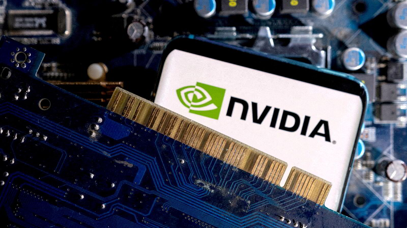 Nvidia falt tungt – «KI-selskap» krakket etter shortangrep