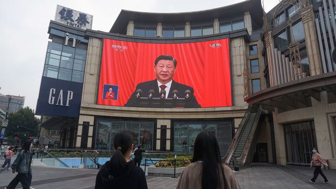 Xi promette che la Cina diventerà una superpotenza high-tech, riducendo le ambizioni di crescita