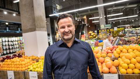 Are Traasdahl og selskapet Crisp gjør butikk på teknologi innen dagligvare som bidrar til mindre matsvinn. Her under et besøk på Amazon-eide Whole Foods på Manhattan i 2021.