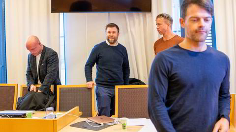 Frederik Guttormsen (fra venstre), Per William Frøisland, Espen Espelund og Gard Valderhaug grunnla Netthandelsgruppen for vel ti år siden. I dag er det kun Espeland som fortsatt jobber for selskapet. Bildet er tatt i forbindelse med en sivilsak fra 2021.