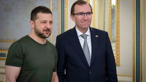 Utenriksminister Espen Barth Eide besøkte denne uken Kyiv og president Volodymyr Zelenskyj. Nå får Barth Eide konkurranse fra Sp-politiker Ola Borten Moe.