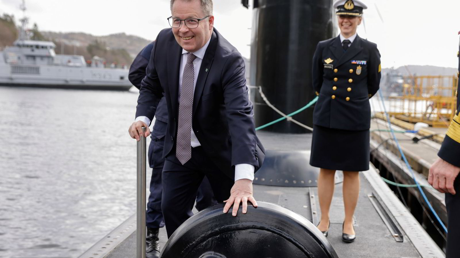Ekstra ubåtmanøver i Stortinget