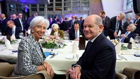 ECB-president Christine Lagarde og den tyske forbundskansleren Olaf Scholz på en markering av den europeiske sentralbankens 25-årsdag i forrige uke.
