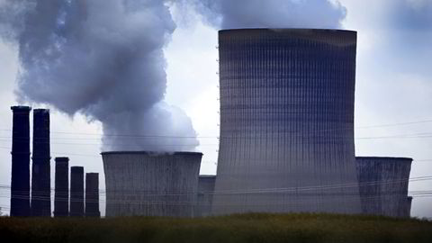 Niederaussem kraftverk er et varmekraftverk i byen Bergheim i delstaten Nordrhein-Westfalen i det vestre Tyskland. Regjeringen i landet varsler at de skal gjenåpne kullkraftverk som er nedlagt på grunn av energikrisen.