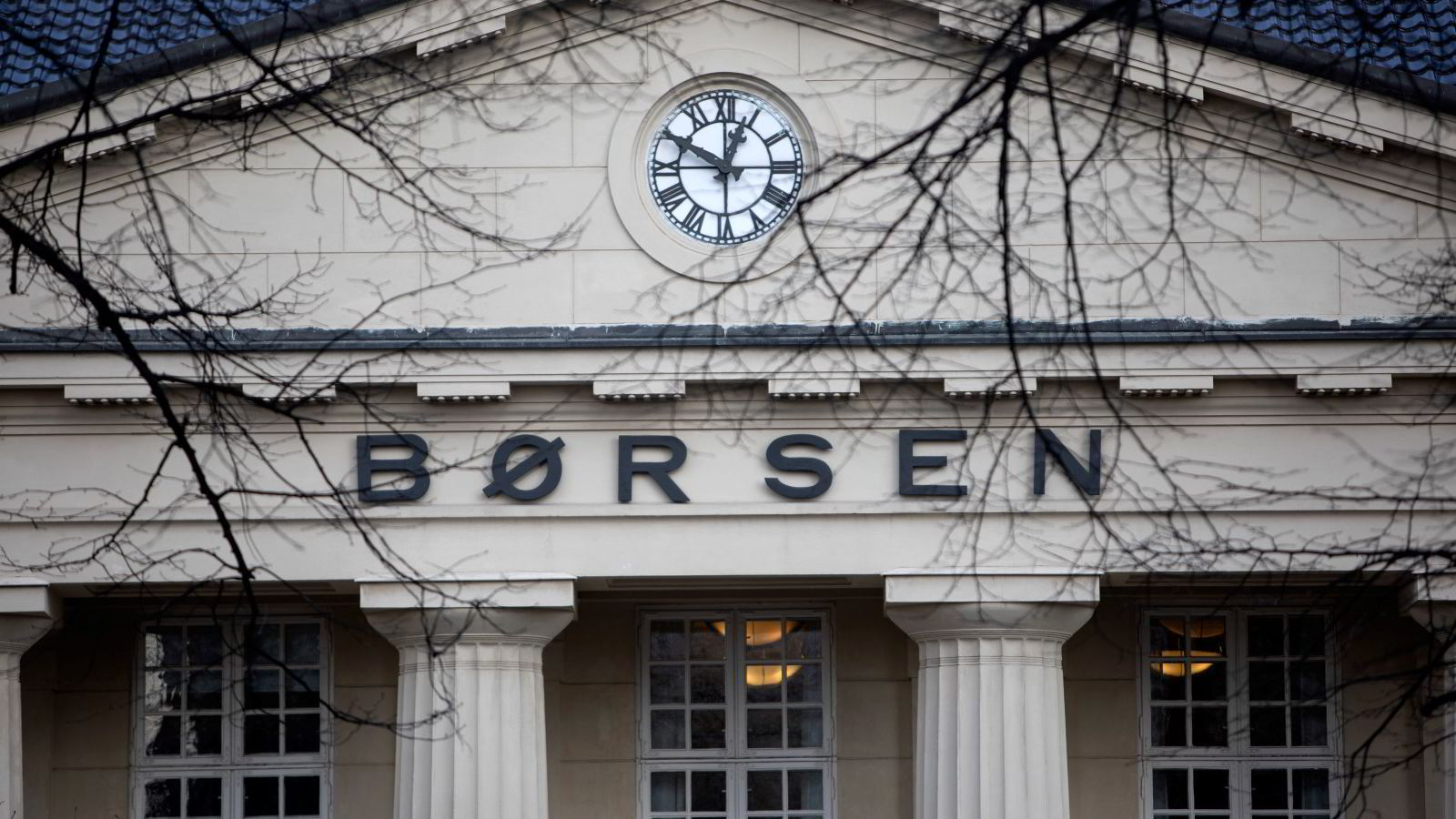 Markedet holder pusten før sentralbank-bonanza – Oslo Børs stiger fra start