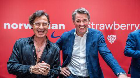 Strawberry-eier Petter Stordalen (fra venstre) og Norwegian-sjef Geir Karlsen la frem de ambisiøse samarbeidsplanene mellom partene i fjor sommer. Siden har nye uenigheter dukket opp.