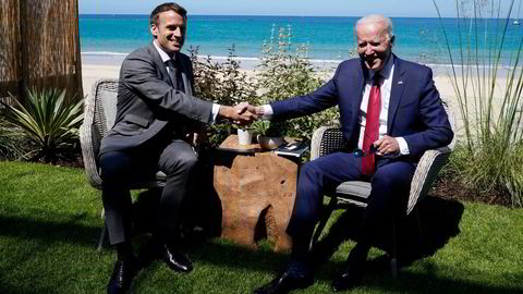 12. juni på G7-møtet var stemningen hjertelig, nå er forholdet mellom presidentene Emmanuel Macron og Joe Biden på et lavmål på grunn av ubåtkrisen.