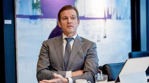 Meglersjef Hans Øyvind Haukeli i ABG Sundal Collier stiller spørsmål ved alle rollene DNB nå har i børsnoterte Vow.
