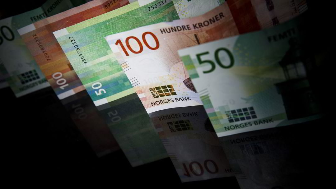 Euroen holder seg over 12 kroner etter kutt i kronesalget