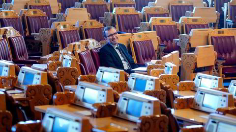 Utenriksminister Espen Barth Eide sa i stortingssalen at det er klokt og riktig og komme med en egen evaluering av den siste årene av norske innsatsen i Afghanistan og av uttrekket fra landet.