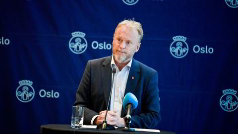 Byrådsleder i Oslo Raymond Johansen (Ap) har gitt ut bok om koronasituasjonen.