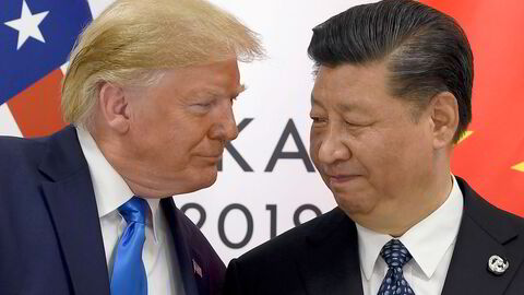 Den romantiske julekalssikeren «Love Actually» fra 2003 er inspirasjon for 2025-prognosene fra finansinstitusjonen ING. Her fra G20-toppmøtet i Osaka i 2019 da Donald Trump og Kinas president Xi Jinping møttes.