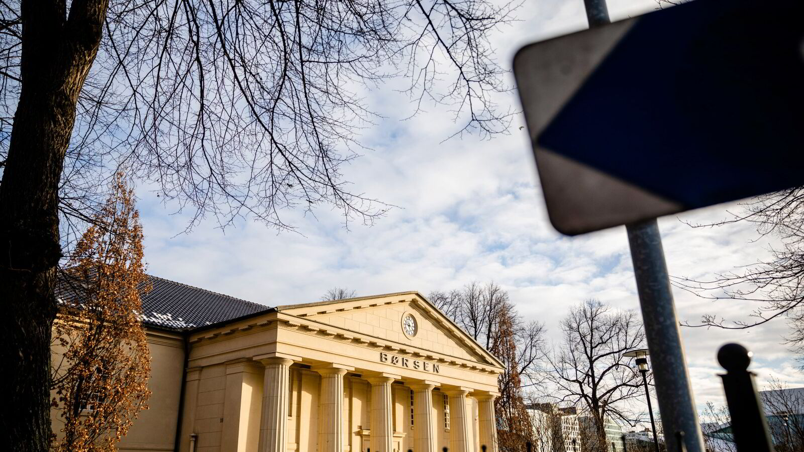 Oslo Børs kryper videre oppover