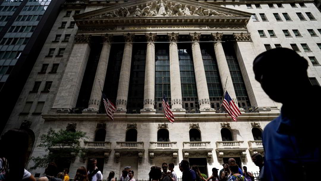 Début de semaine bancal à Wall Street – le S&P 500 termine à peine dans le positif