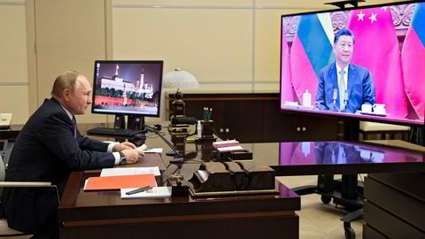 President Vladimir Putin hadde forleden videosamtale med Kinas president Xi Jinping, som skal ha gitt støtte til Putins krav om vestlige sikkerhetsgarantier.