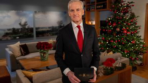 Statsminister Jonas Gahr Støre fra den tv-sendte nyttårstalen fra statsministerboligen 1. nyttårsdag.
