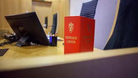 Det er bra at straffelovgivningen debatteres, men arbeidet med å bekjempe voldtekt må skje bredere, skriver forfatterne.