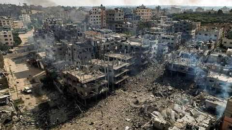 Israel i krig mot Hamas. Her ødelagte bygninger i Jabalia i Gaza by etter israelsk bombing.
