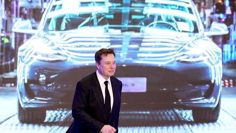 Elon Musk elbilselskap Tesla kunne melde om en omsetning på hele 17,7 milliarder dollar for fjerde kvartal.