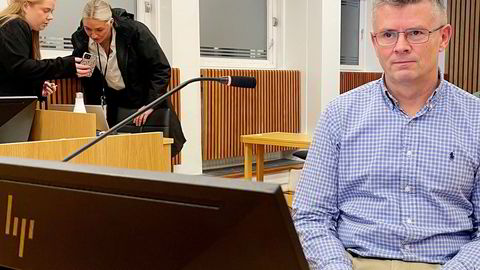 Professor Snorre Lindset vitner onsdag i saken der en mann er tiltalt for underslag av nærmere 75 millioner kroner fra Sparebank 1 Midt-Norge.