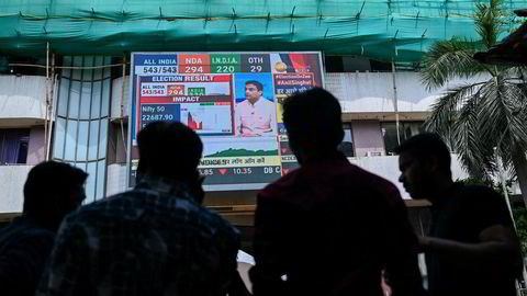 Mumbai-børsen stupte under opptellingen av stemmene etter valget.